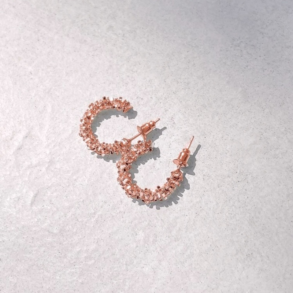 Rose Gold Cuff Hoop Earrings - Picture 1 of 2
